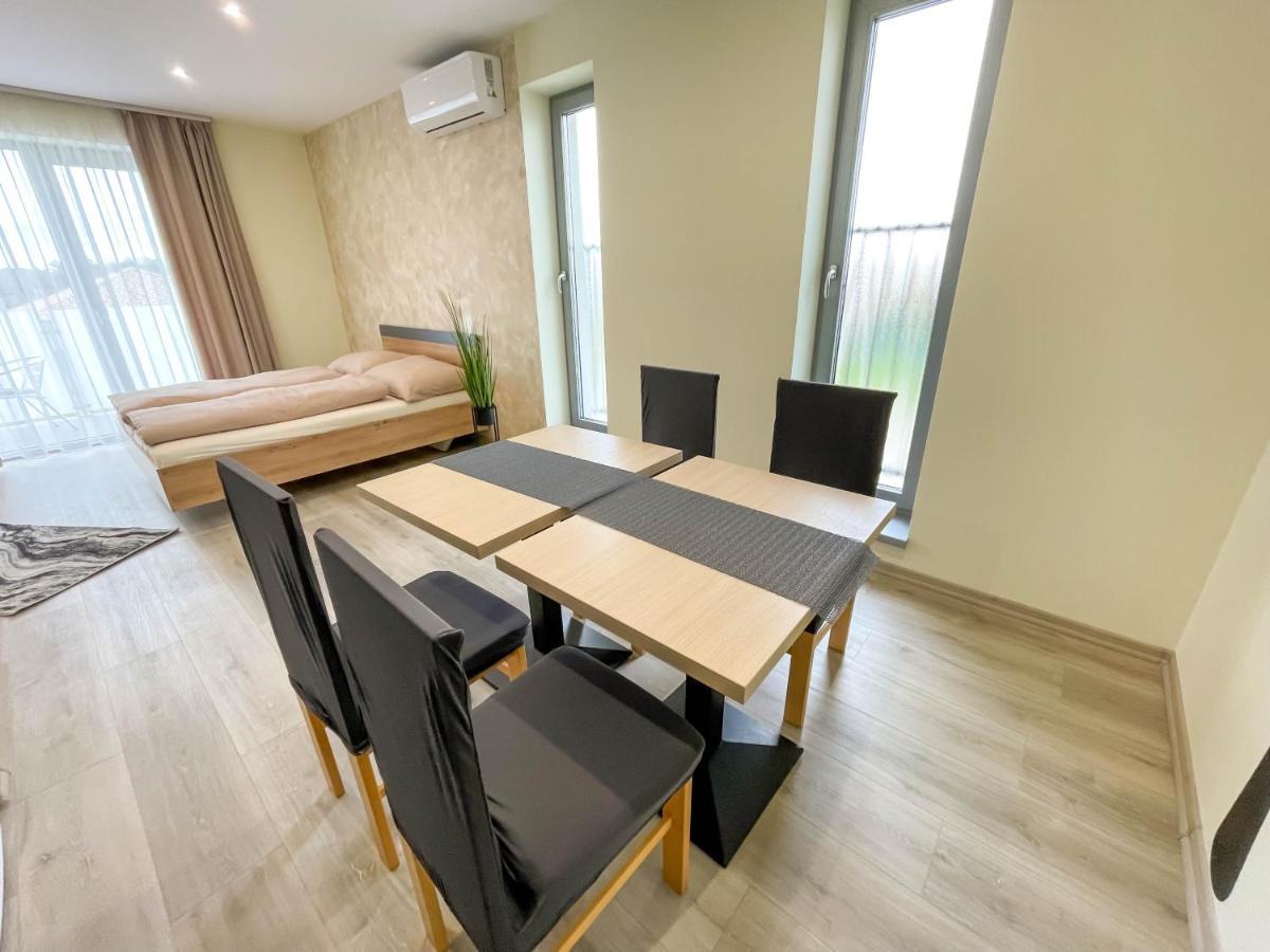 Apartmany Katalin Dunajská Streda Eksteriør billede